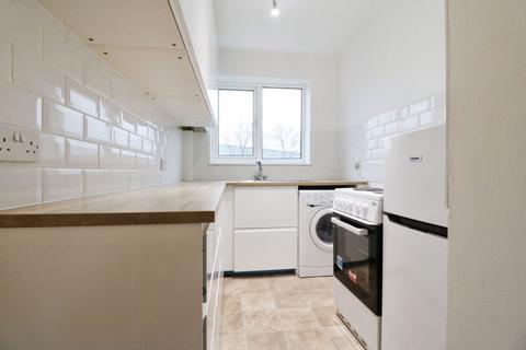 undefined, Old Bath Road, Colnbrook, Slough