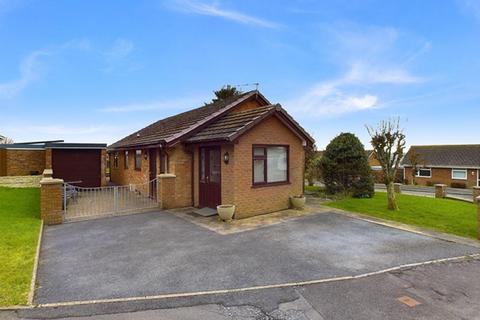 2 bedroom detached bungalow for sale, Groesffordd Fach, Carmarthen