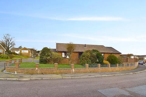 2 bedroom detached bungalow for sale, Groesffordd Fach, Carmarthen