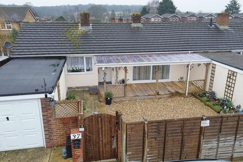 2 bedroom semi-detached bungalow for sale, Fairthorne Rise, Basingstoke RG24