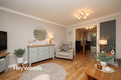 77 Constance Avenue, Stoke-on-trent, ST4 8TE