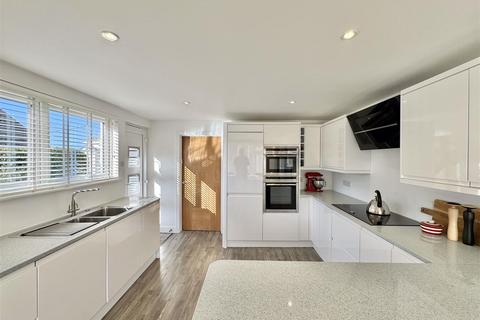 22 Park View, Truro, TR1 2BW