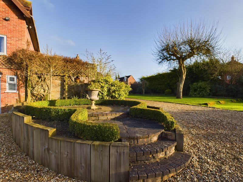 Side garden