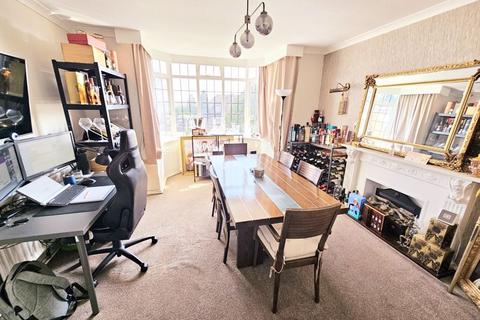undefined, Maney Hill Road, Sutton Coldfield, B72 1JU