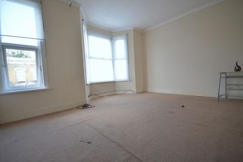 2 bedroom apartment for sale, High Road Leytonstone, Leytonstone, E11