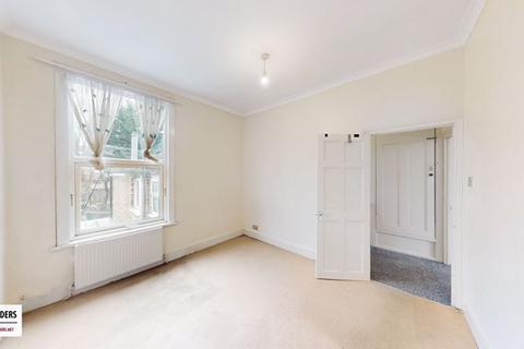 2 bedroom apartment for sale, High Road Leytonstone, Leytonstone, E11