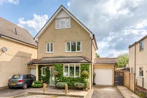 4 bedroom detached house for sale, Ongar Road, Addlestone