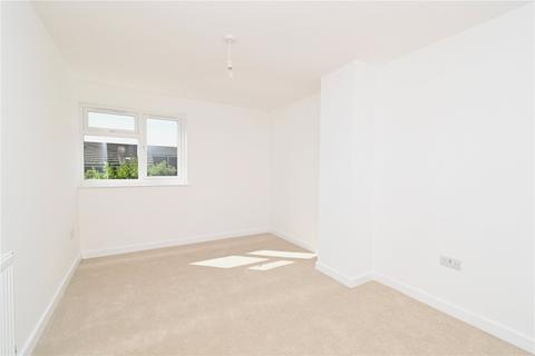 25 Lilac Way, Basingstoke, RG23 8AQ