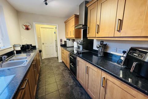 2 bedroom house for sale, Garden Place, Houghton Le Spring DH4