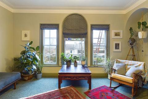 2 bedroom flat for sale, Devonshire Buildings, Bear Flat, Bath