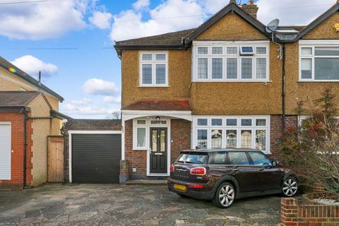 3 bedroom semi-detached house for sale, Lynwood Drive, Worcester Park