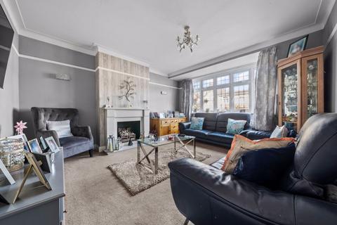 3 bedroom semi-detached house for sale, Lynwood Drive, Worcester Park