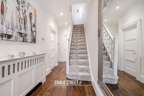 11 Lawrence Road, Romford, RM2 5SS