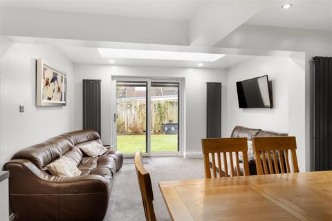 54 Acaster Lane, Bishopthorpe, York, YO23 2SG