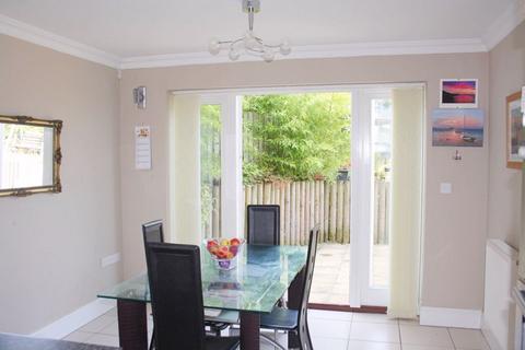 37 Ashdale Avenue, Pershore, WR10 1PL
