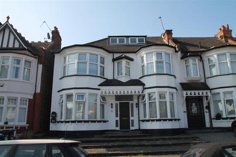 Lodge Drive, Palmers Green, N13