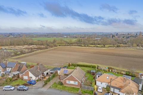 3 bedroom bungalow for sale, Mayfield Road, Writtle, CM1