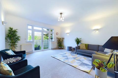 4 bedroom detached house for sale, Penwortham Road, South Croydon CR2