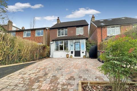 3 bedroom detached house for sale, Chaldon Road, Caterham, Surrey, CR3 5PN