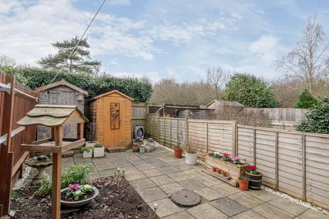 1 bedroom end of terrace house for sale, Alberta Drive, Horley RH6