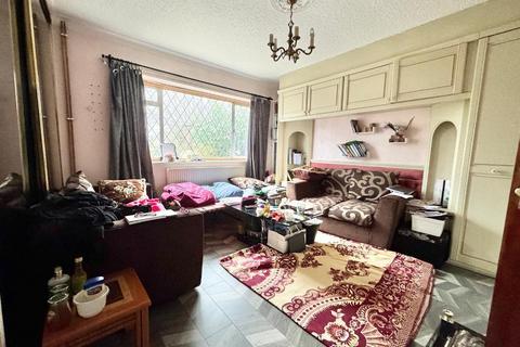 3 bedroom detached house for sale, Hopkins Drive, West Bromwich, B71 3RR