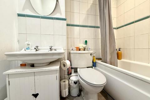 71 Cromer Way, Luton, LU2 7EE
