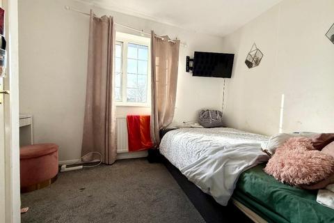 71 Cromer Way, Luton, LU2 7EE