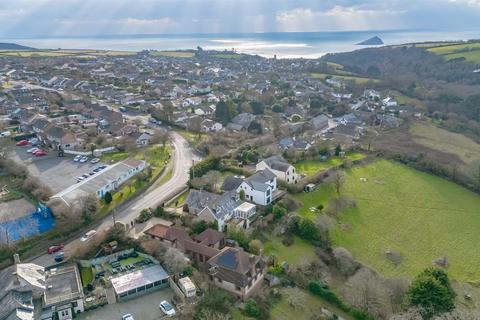 4 bedroom detached house for sale, Knighton Road, Wembury, Plymouth