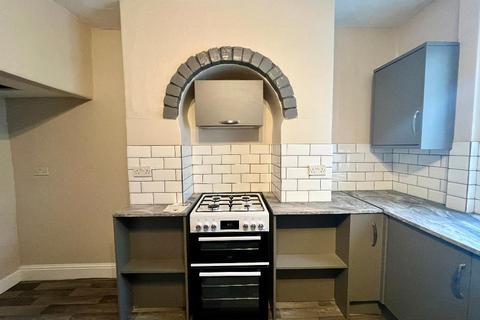 2 bedroom terraced house to rent, Grafton Street, Clitheroe, Lancashire, BB7 1NQ