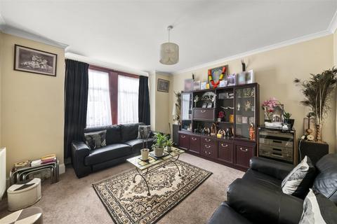 3 bedroom semi-detached house for sale, Norwood Gardens, Southall UB2