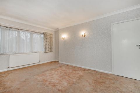 3 Heronslea Drive, Stanmore, HA7 4QY