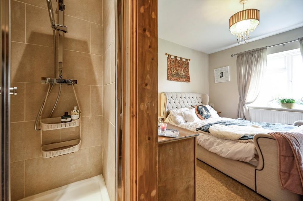 Bedroom/Ensuite