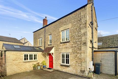 3 bedroom detached house for sale, Cirencester