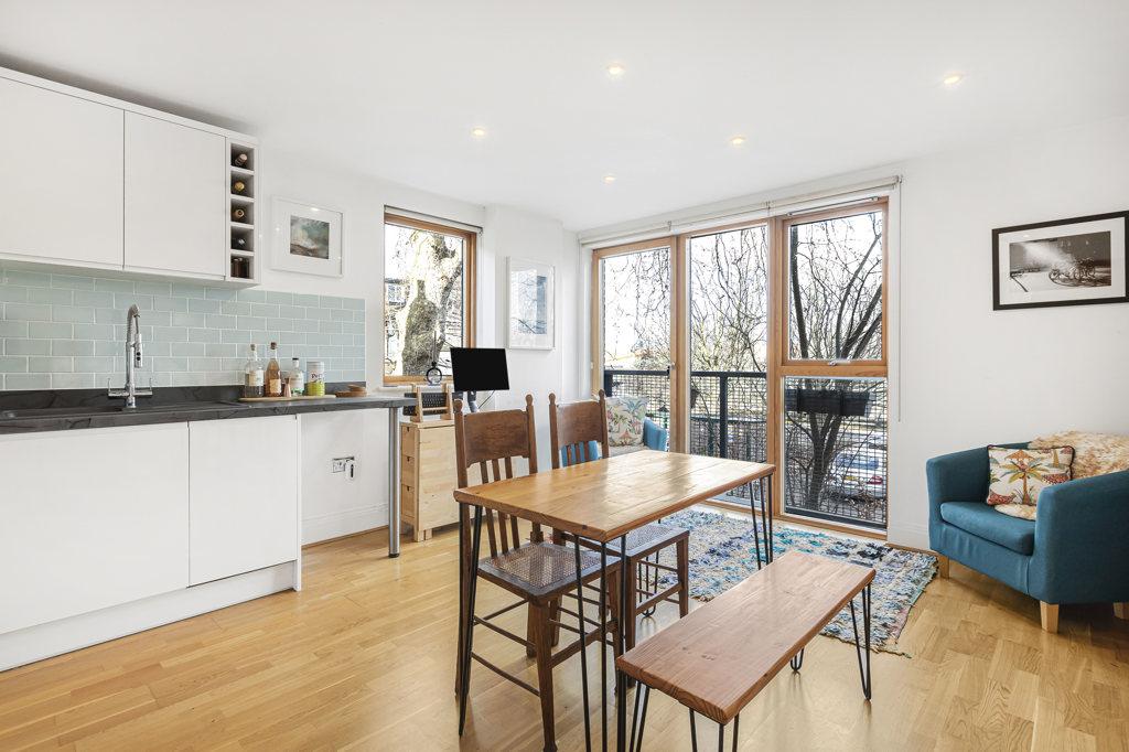 Kitchen/Reception