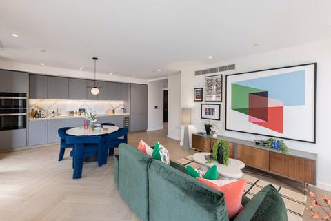 2 bedroom flat for sale, Triptych Bankside, London