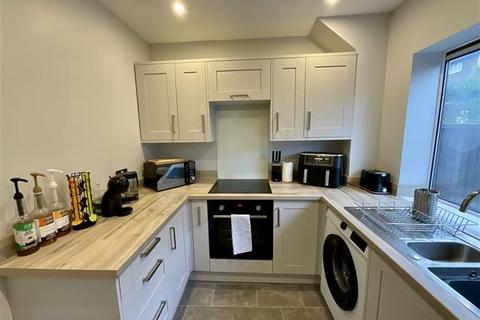 70 Lowedges Road, Sheffield, S8 7LB