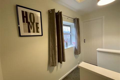 70 Lowedges Road, Sheffield, S8 7LB