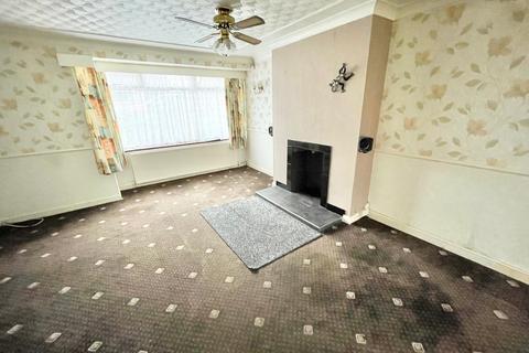 3 bedroom semi-detached house for sale, Farmdale Road, Lancaster