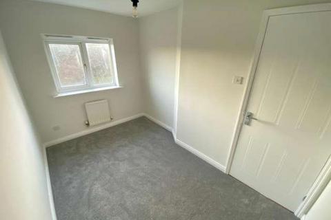 2 bedroom semi-detached house to rent, Hive Close, Ragworth, Stockton on Tees, TS19