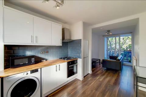 4 bedroom flat to rent, Bedroom Flat Fully Furnished Â£4500, Bermondsey SE1