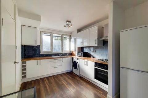 4 bedroom flat to rent, Bedroom Flat Fully Furnished Â£4500, Bermondsey SE1