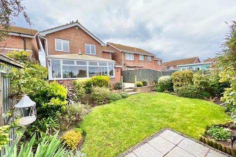 4 bedroom detached house for sale, Telscombe Cliffs, Peacehaven BN10