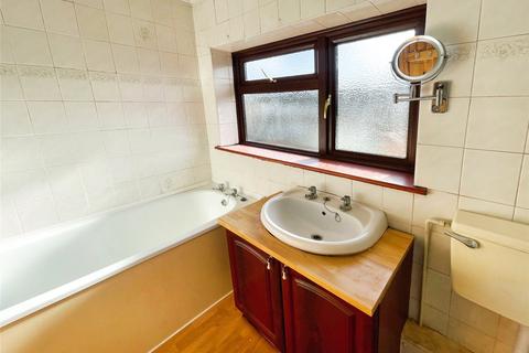 62 Chippingfield, Harlow, CM17 0DJ