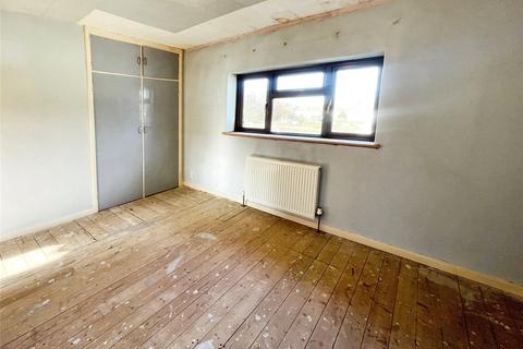 62 Chippingfield, Harlow, CM17 0DJ