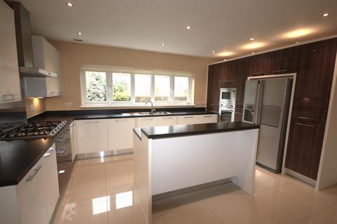 4 bedroom detached house for sale, Ingram Avenue, St Johns, Worcester, Worcestershire, WR2 5GQ