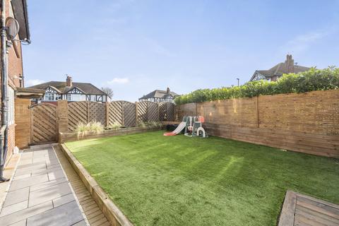 5 The Spinney, Cheam, Sutton, SM3 8JG
