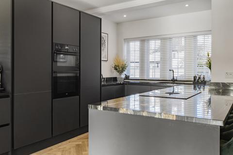 5 The Spinney, Cheam, Sutton, SM3 8JG