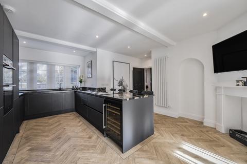 5 The Spinney, Cheam, Sutton, SM3 8JG