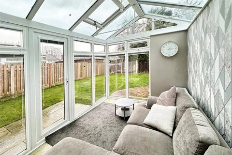 11 Calder Close, Royston, Barnsley, S71 4BT