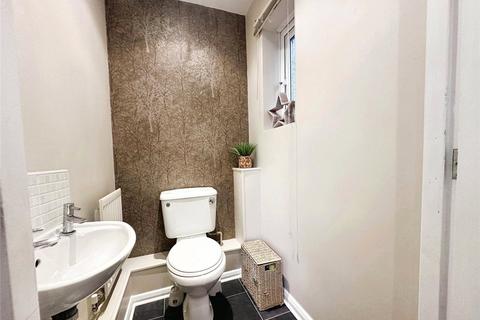 11 Calder Close, Royston, Barnsley, S71 4BT